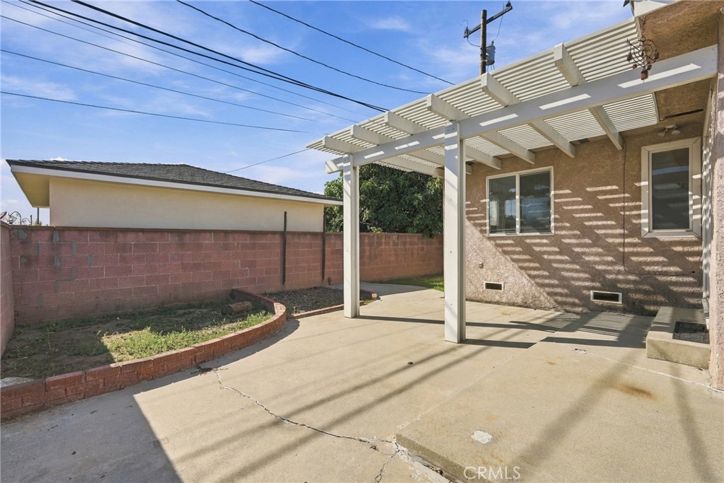 Property photo 37