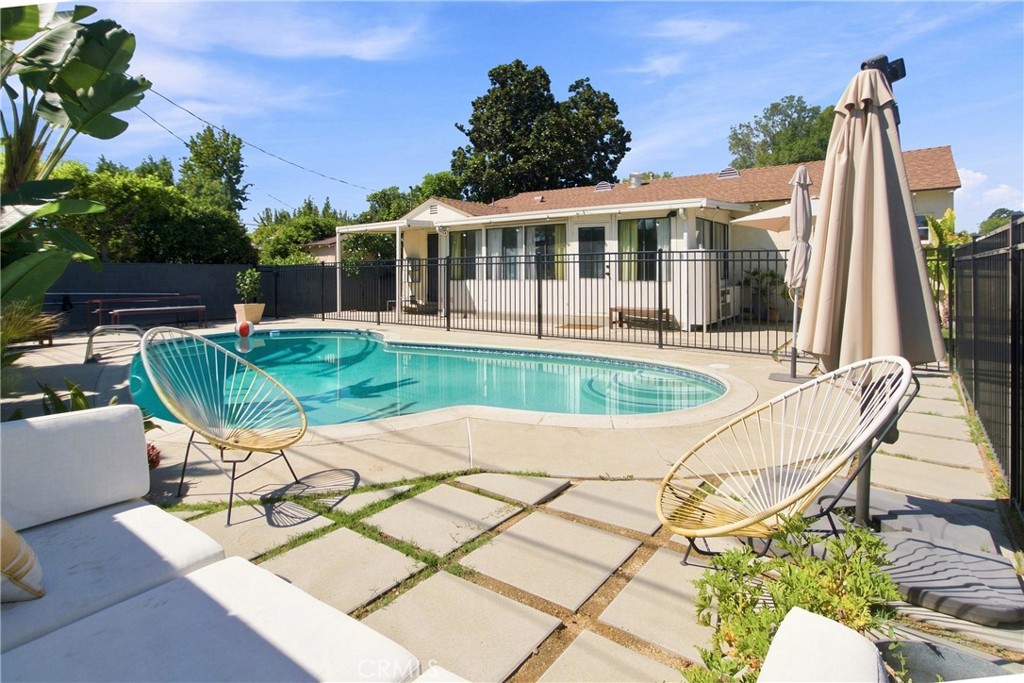 Property photo 33
