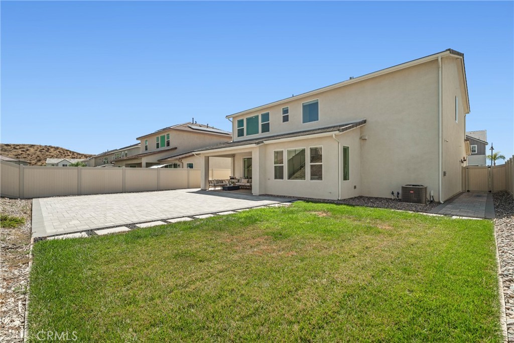 Property photo 43