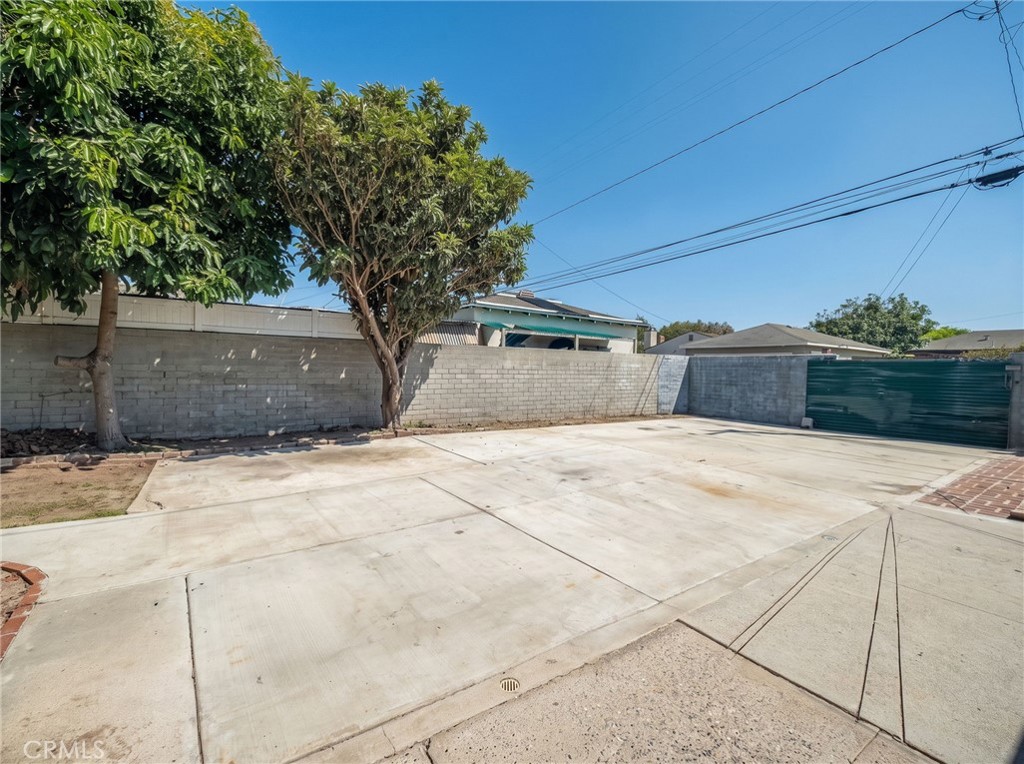 Property photo 44