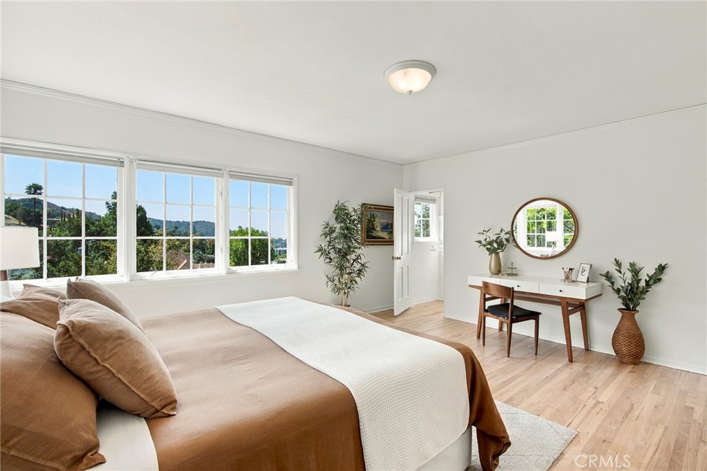 Property photo 44