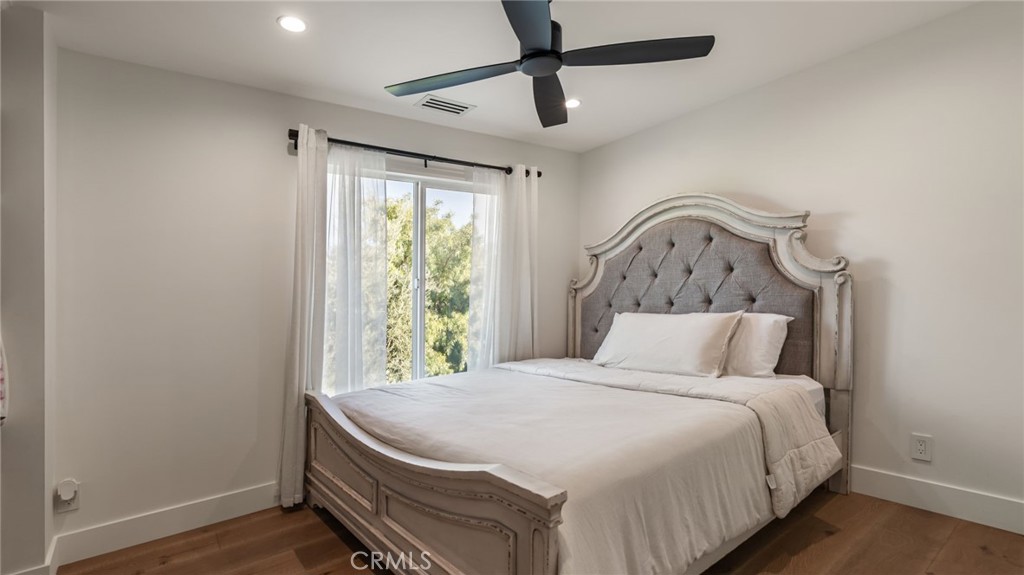 Property photo 50