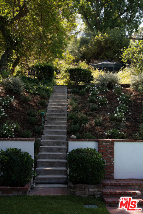 Property photo 47