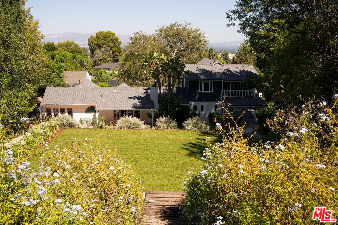 Property photo 50