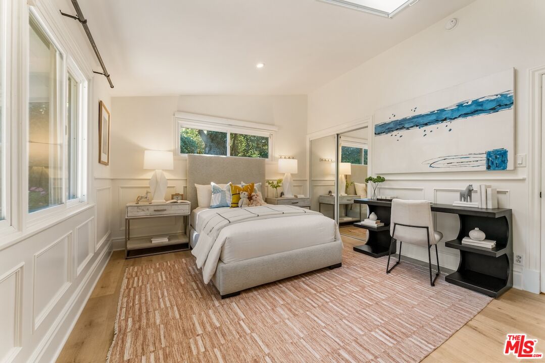 Property photo 33