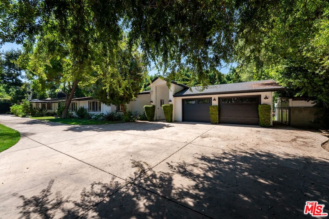 Property photo 49