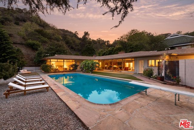 Property photo 47