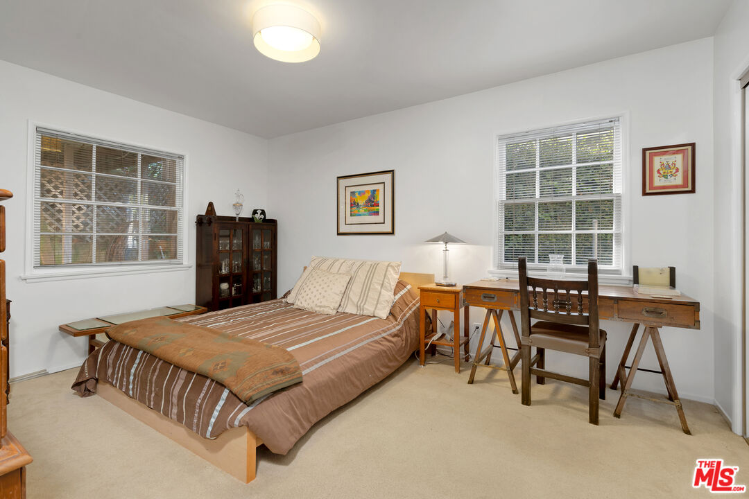 Property photo 38