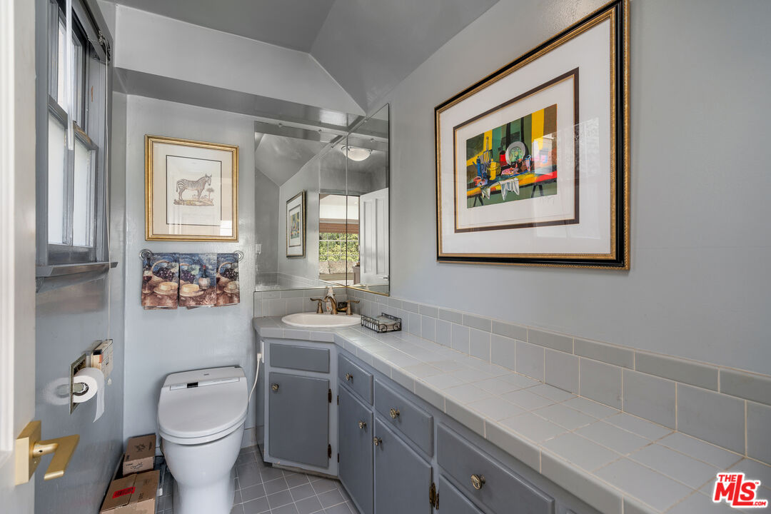Property photo 44