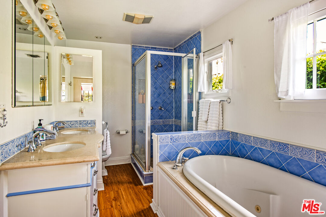 Property photo 24