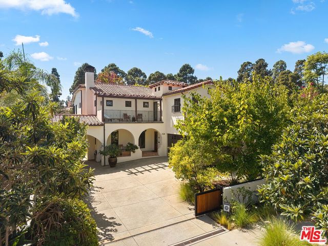 Property photo 50