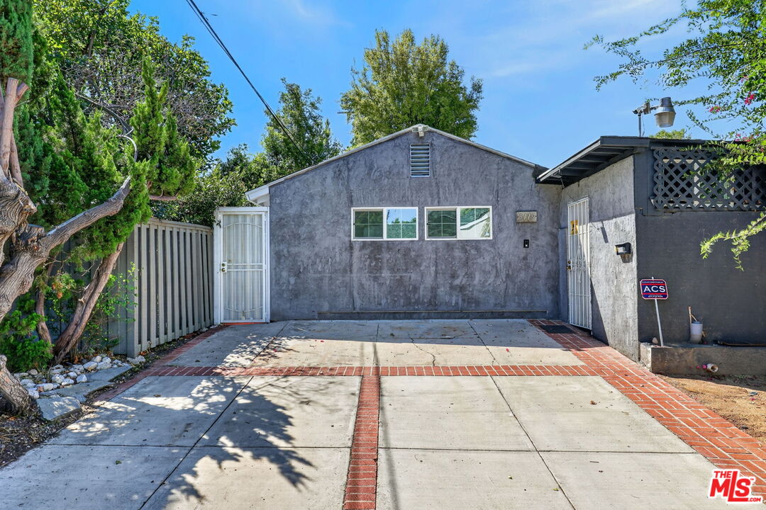Property photo 28
