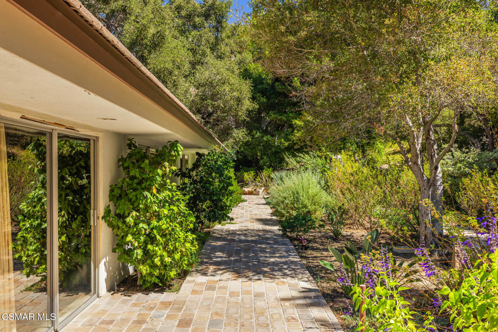 Property photo 48