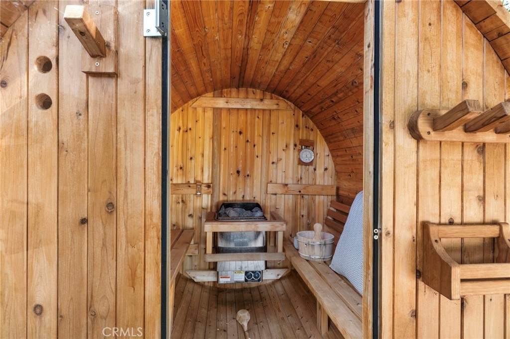 Property photo 50