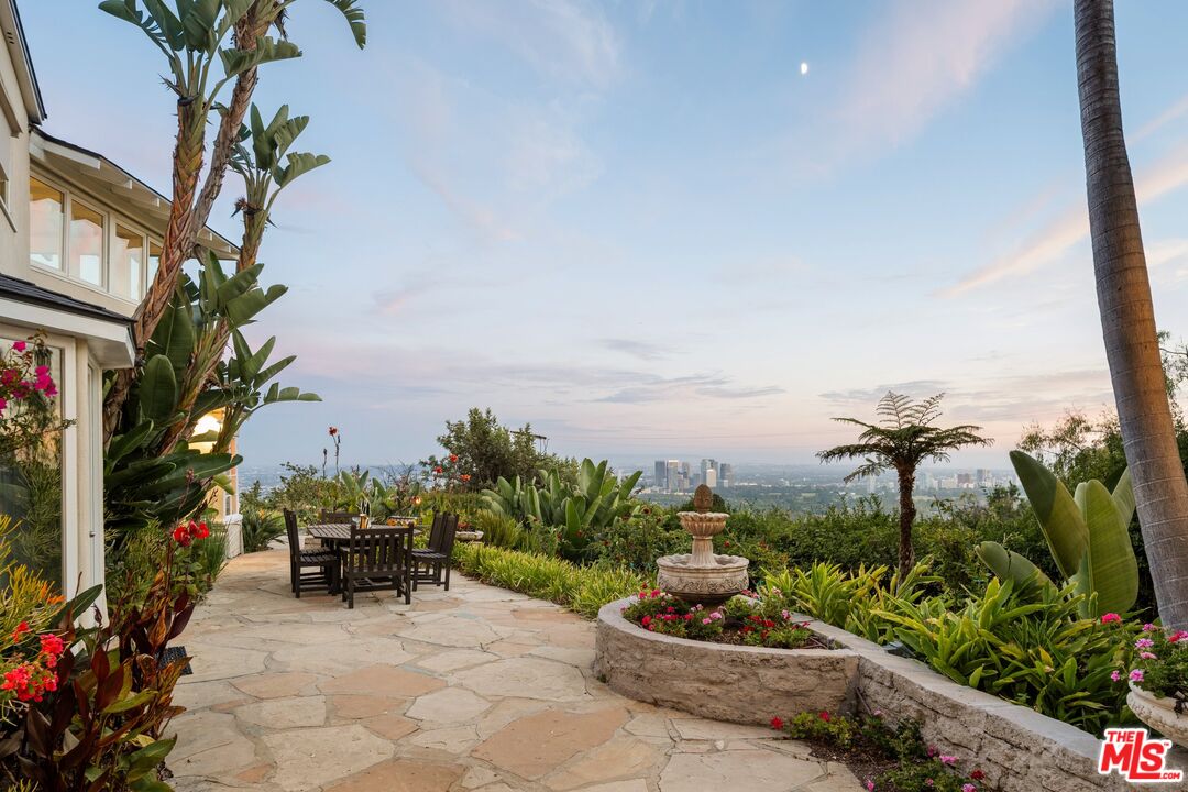 Property photo 25