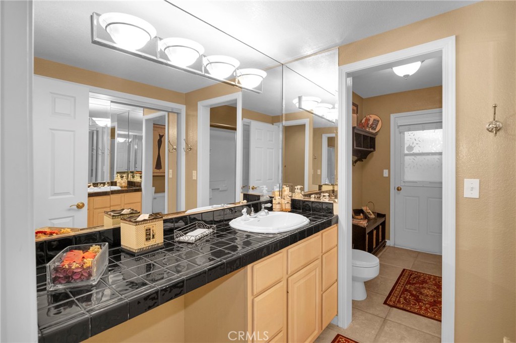 Property photo 35