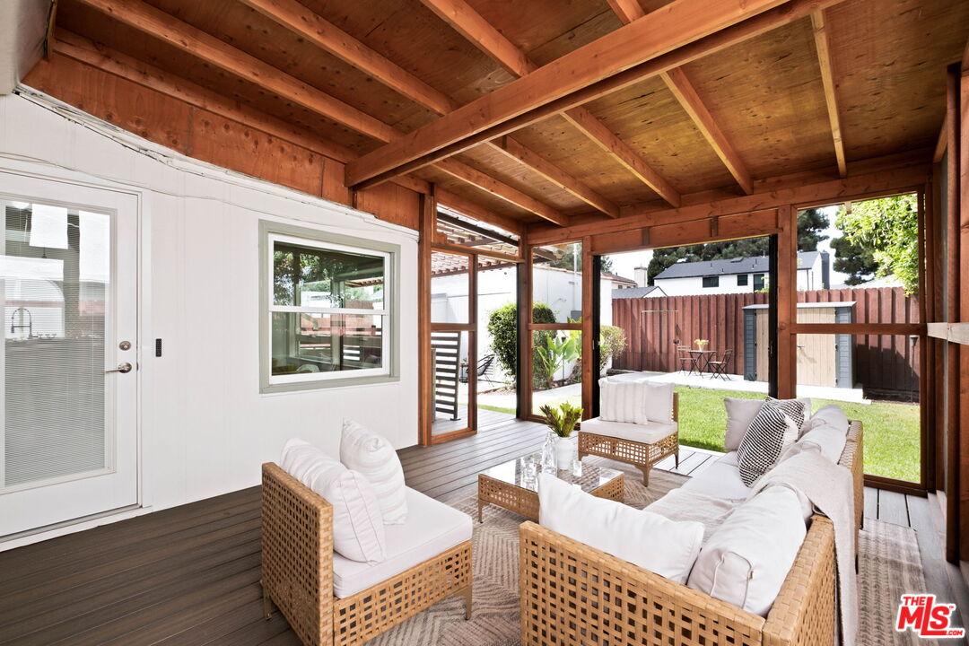 Property photo 44