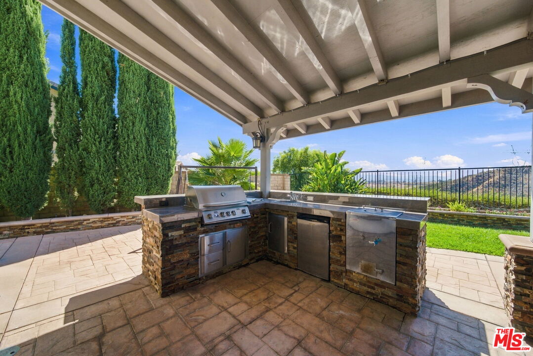 Property photo 44