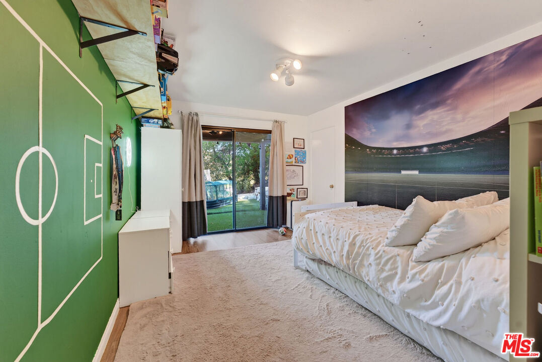 Property photo 40
