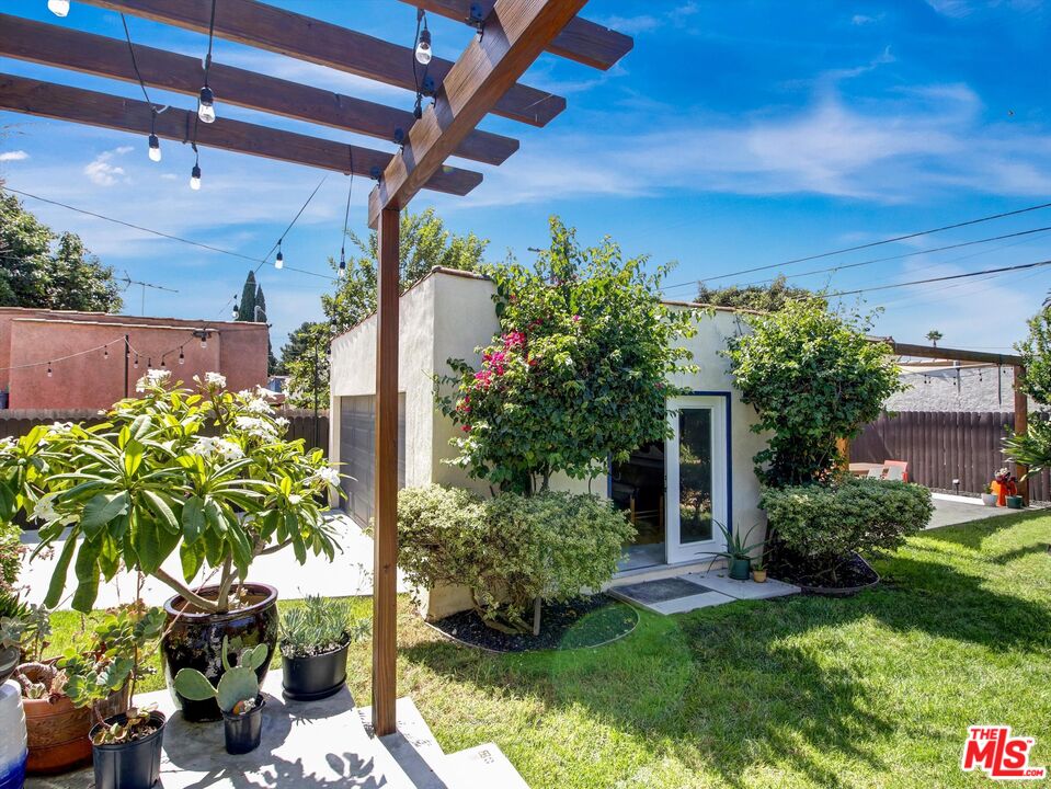 Property photo 28