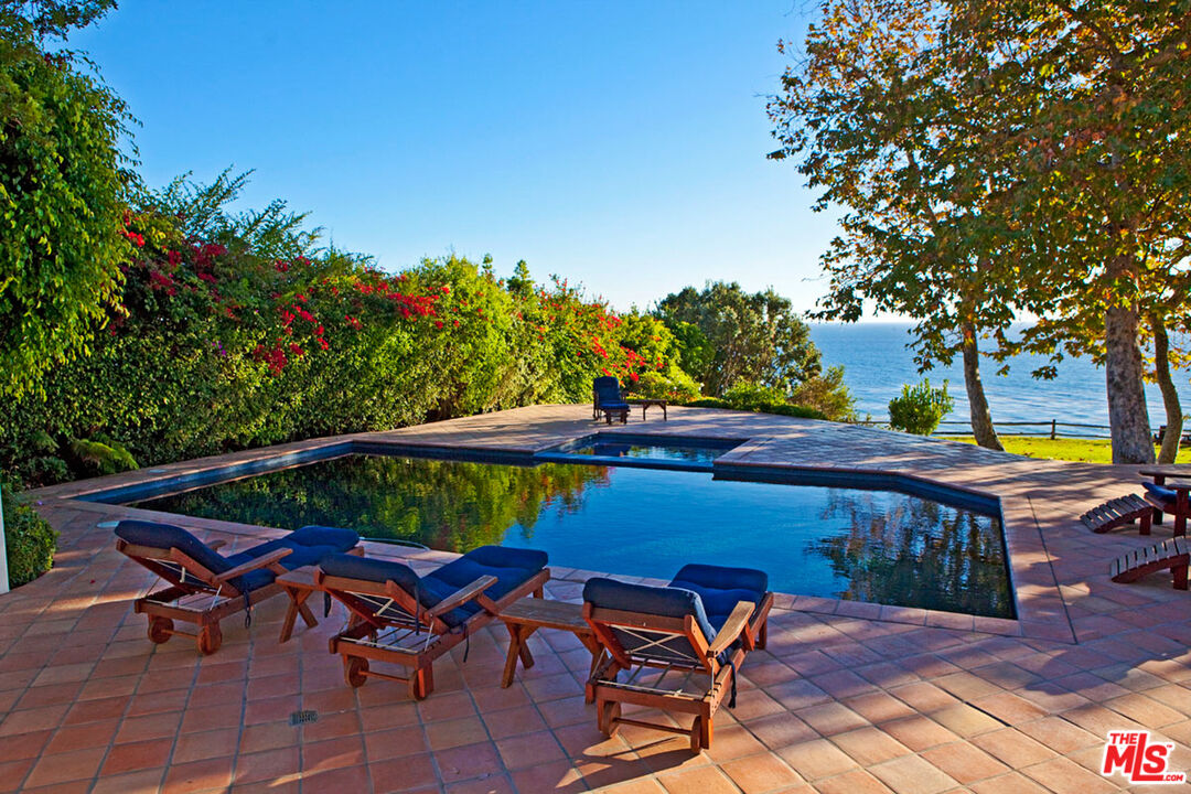 Property photo 42