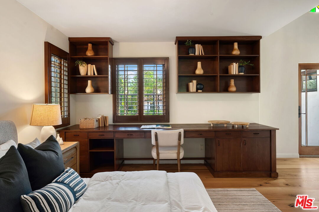 Property photo 30