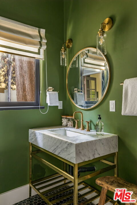 Property photo 44