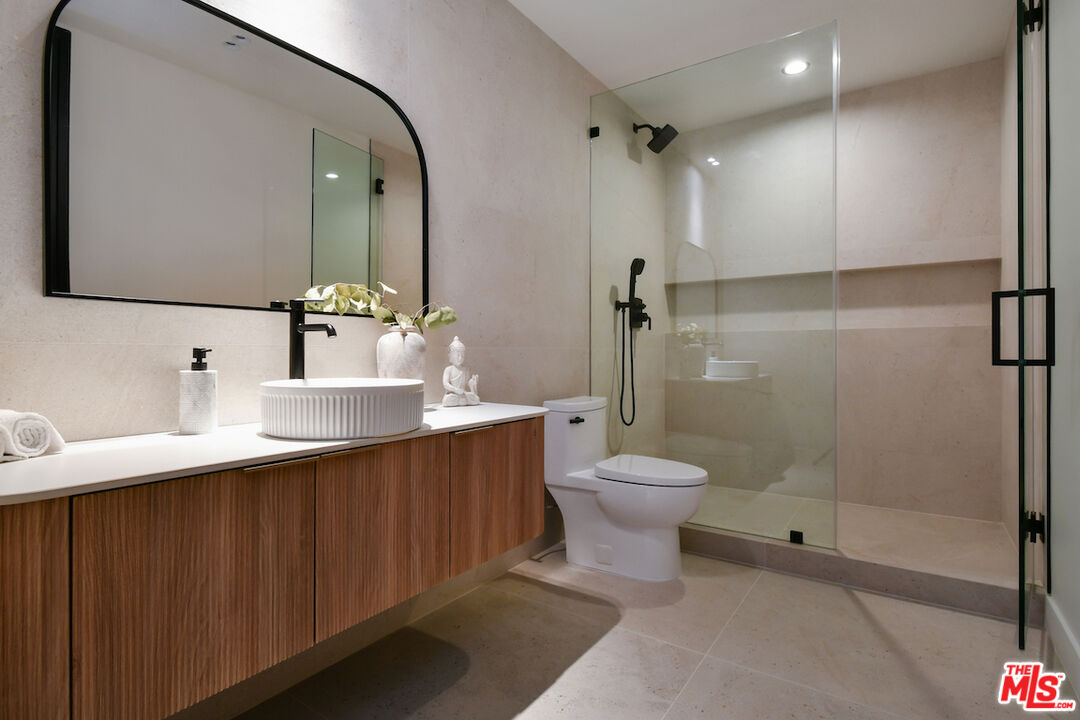 Property photo 50