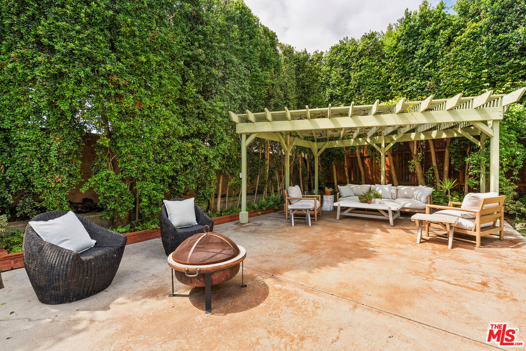 Property photo 40