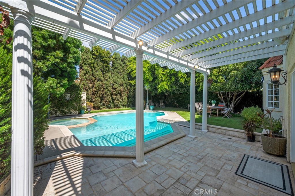 Property photo 43