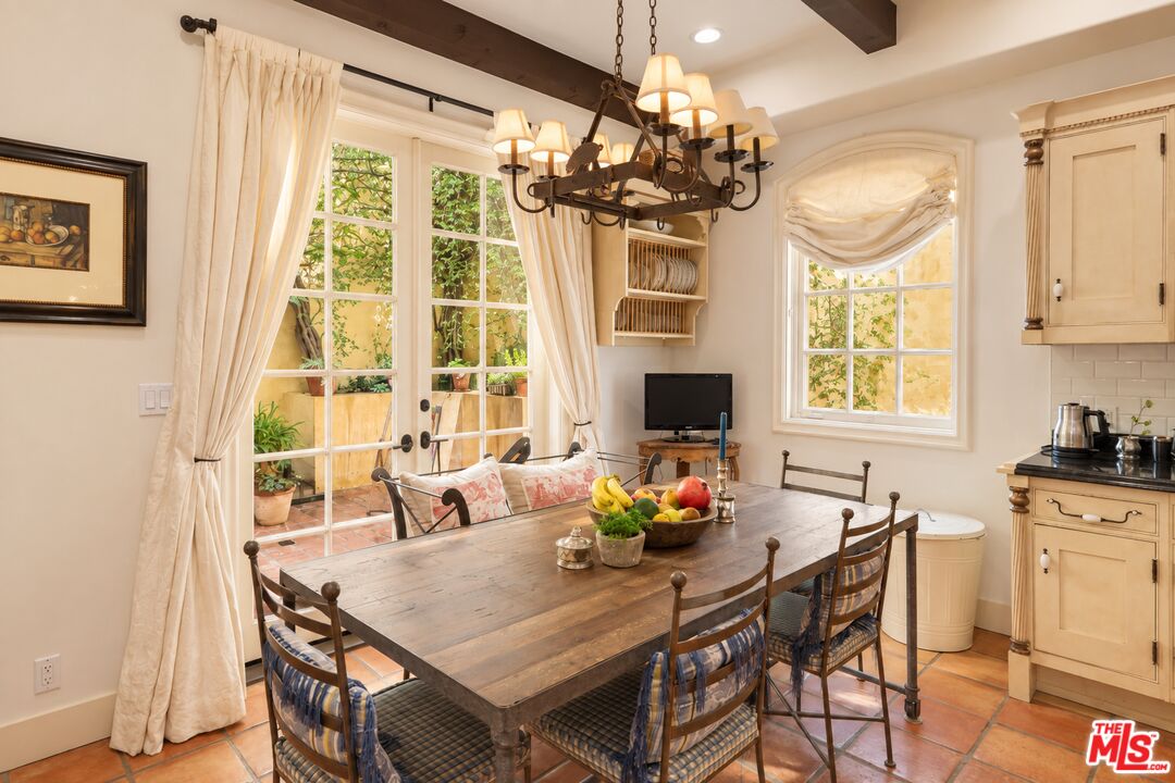 Property photo 31