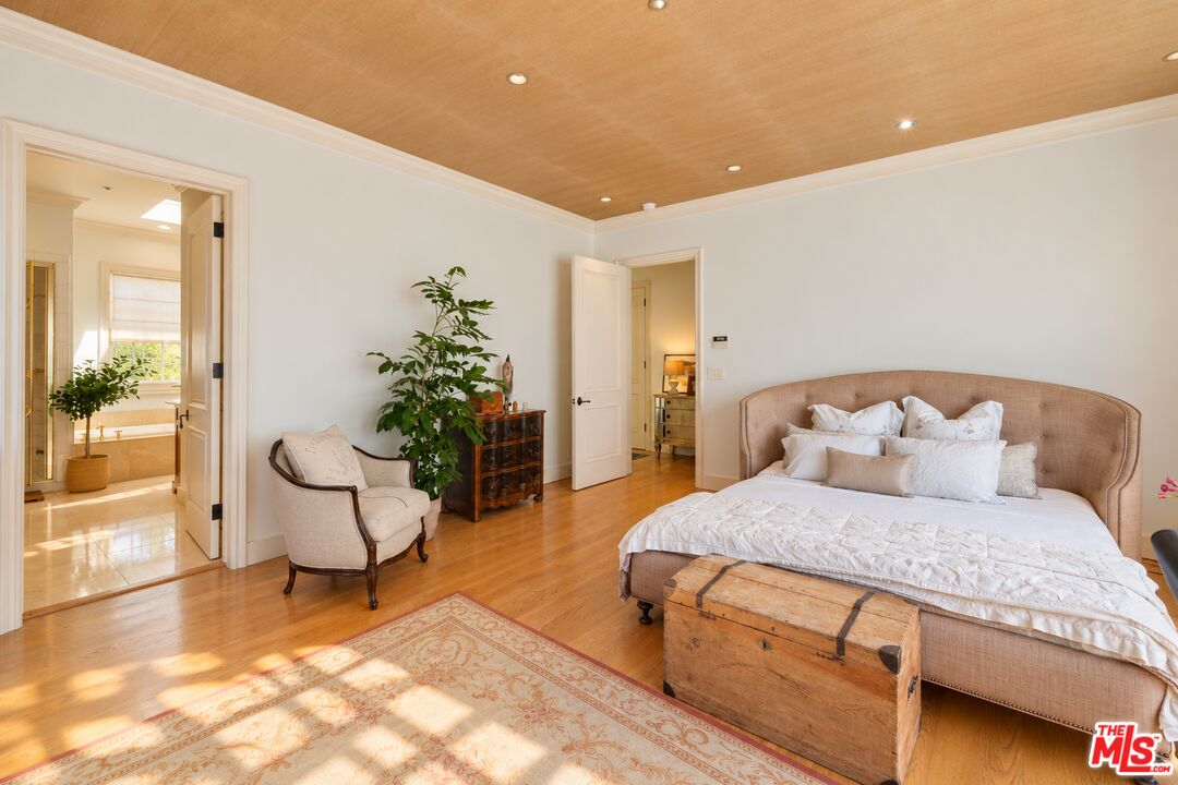 Property photo 48