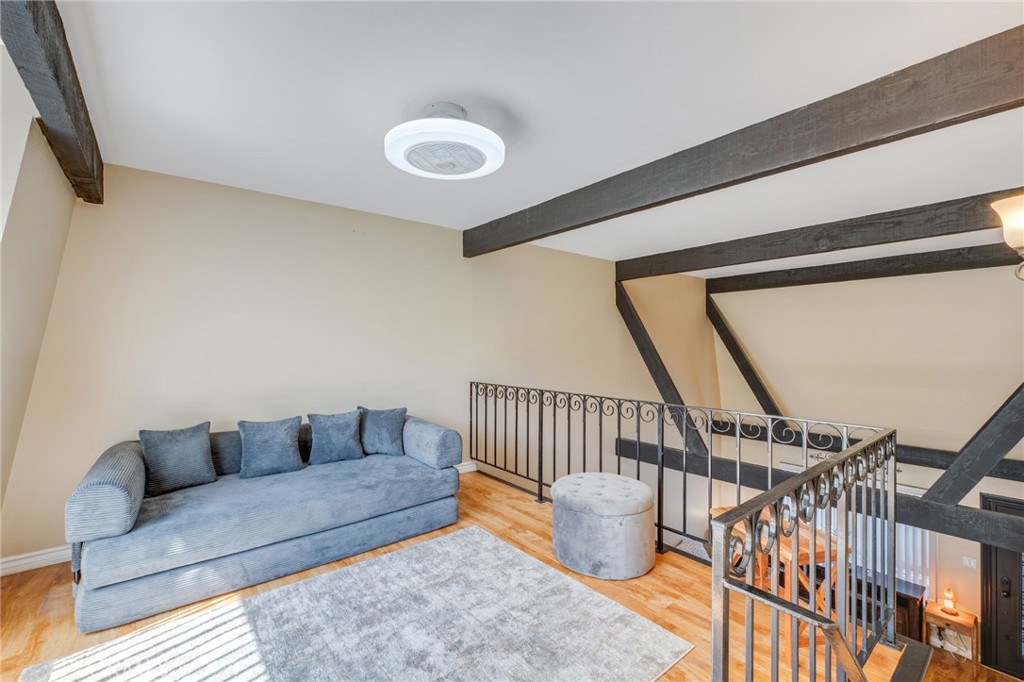Property photo 28