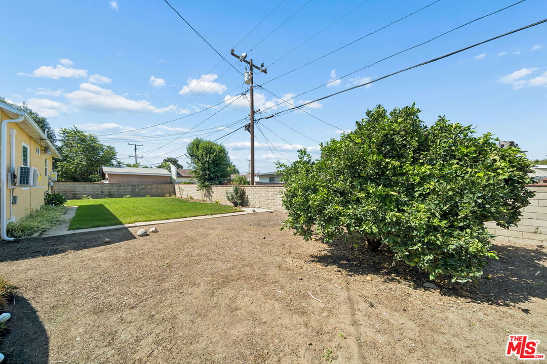 Property photo 28