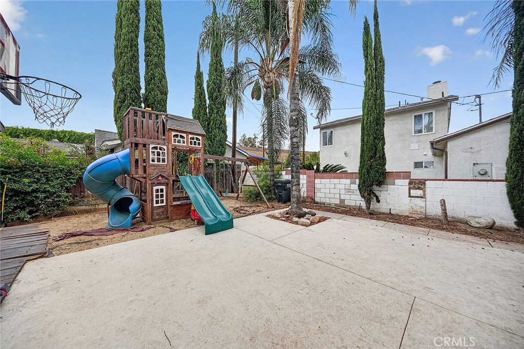 Property photo 28