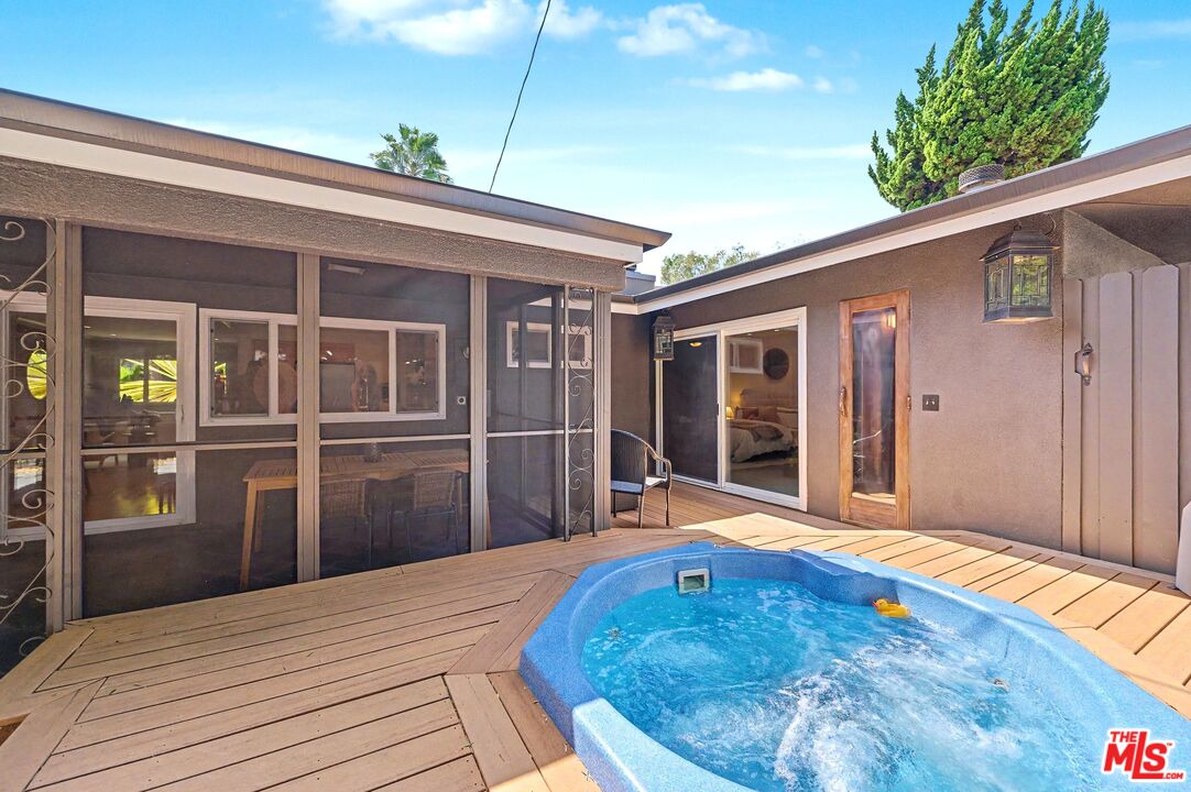 Property photo 24