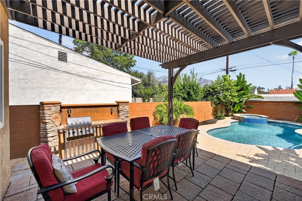Property photo 44