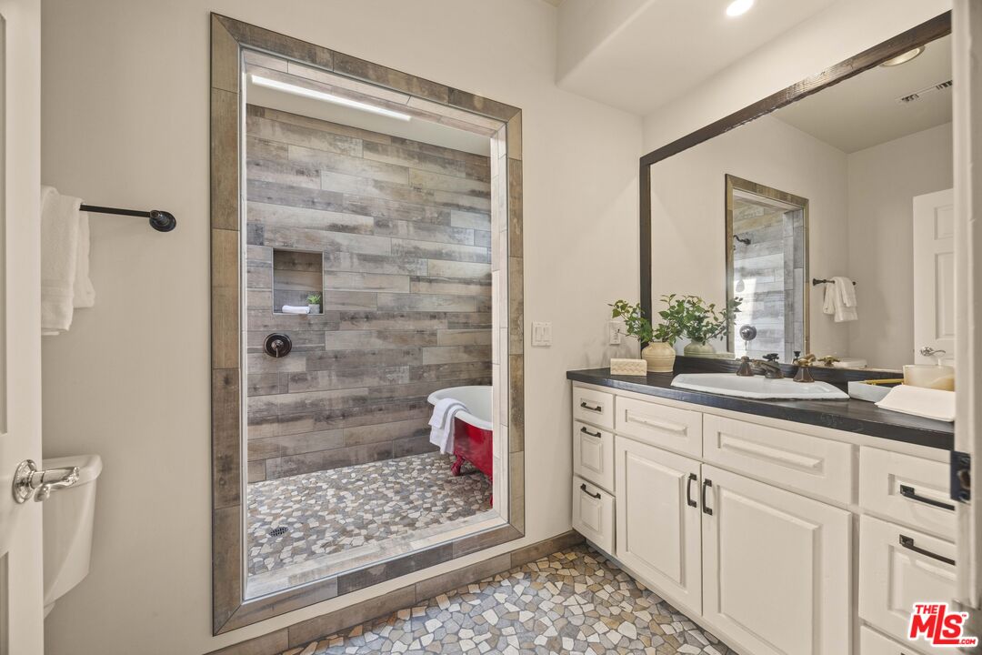 Property photo 49