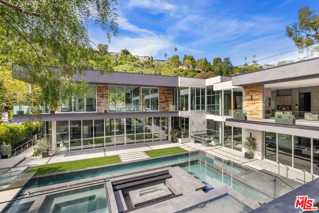 Property photo 25