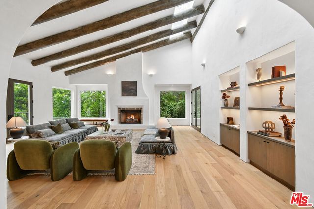 Property photo 48