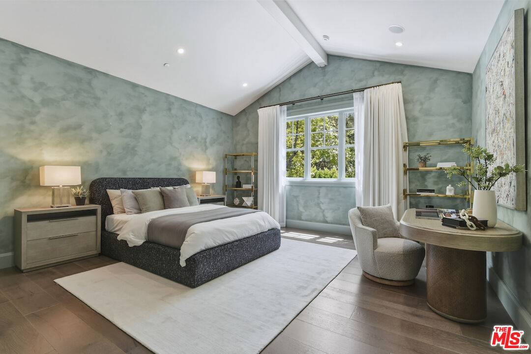 Property photo 37