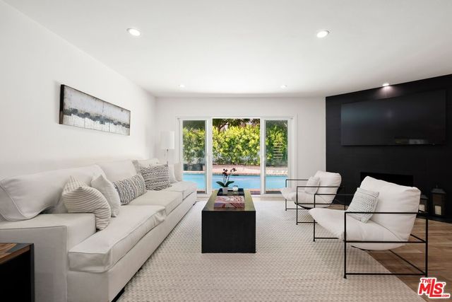 Property photo 50