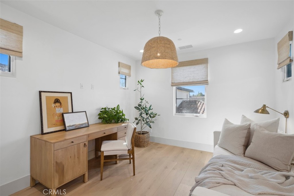 Property photo 51