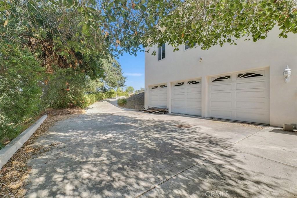 Property photo 44