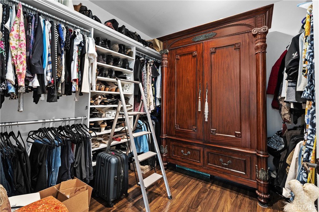 Property photo 40