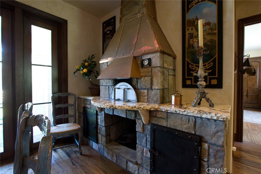 Property photo 28