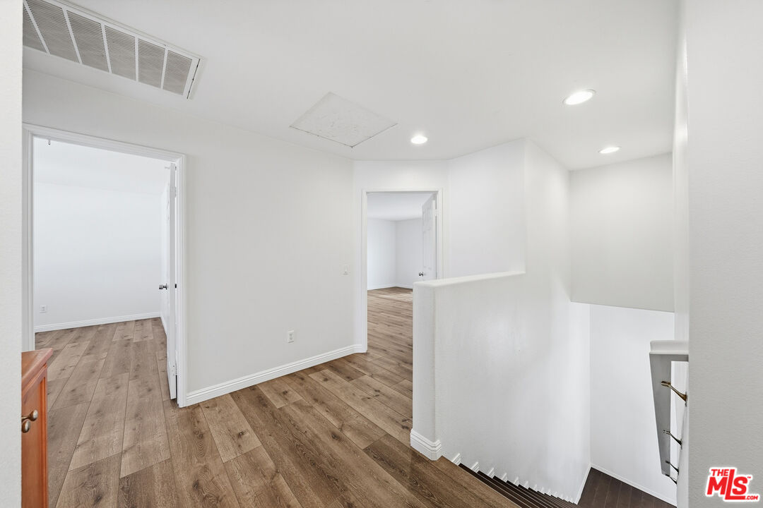 Property photo 50