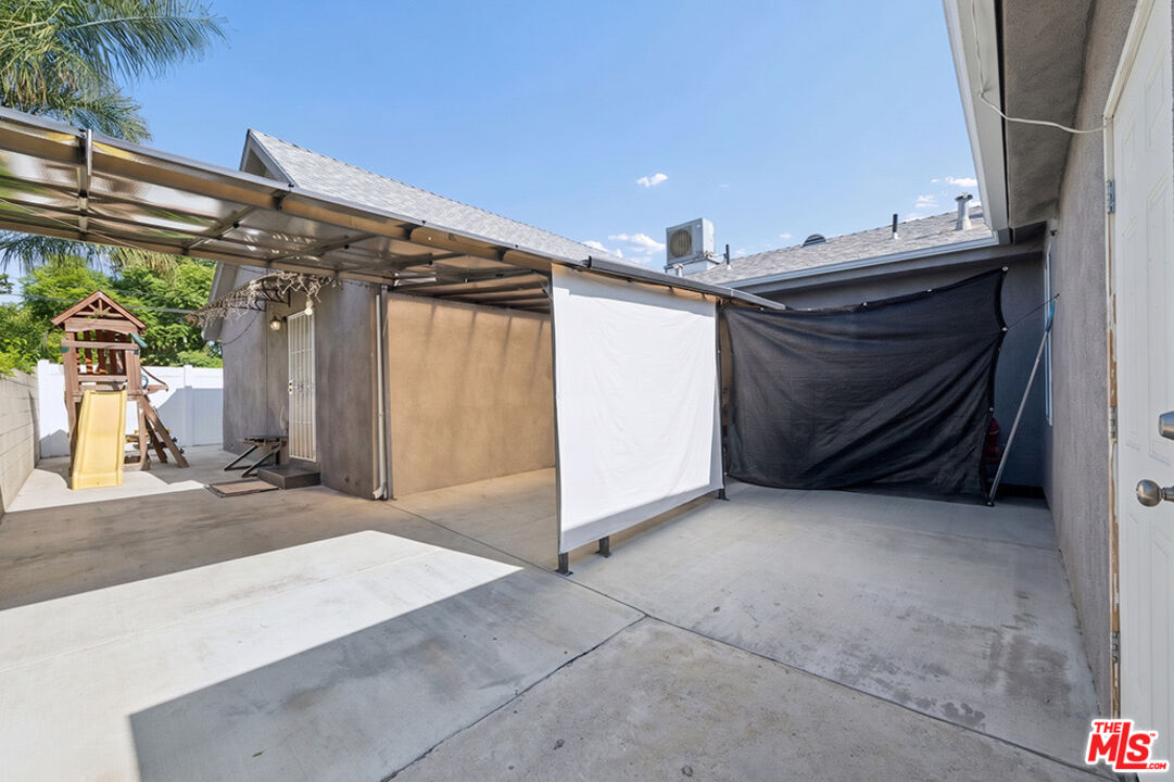 Property photo 37