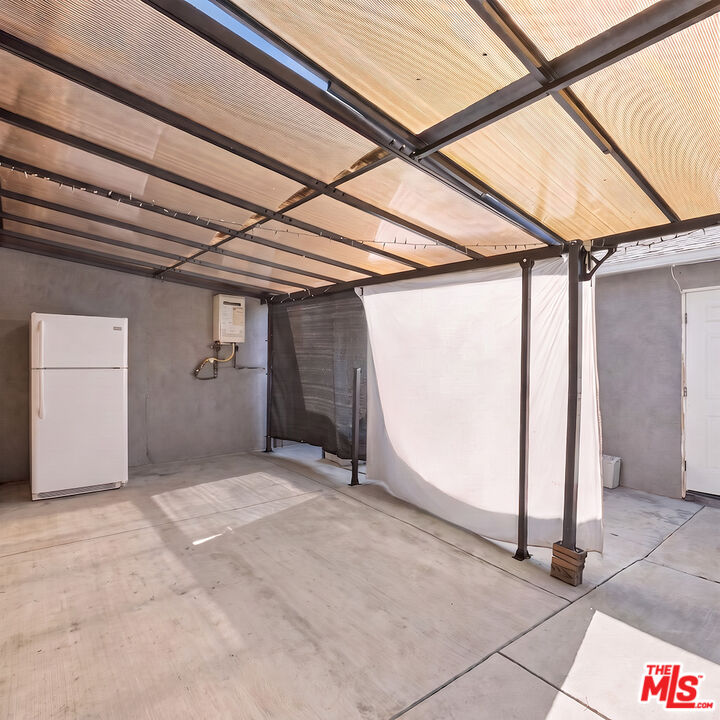 Property photo 38