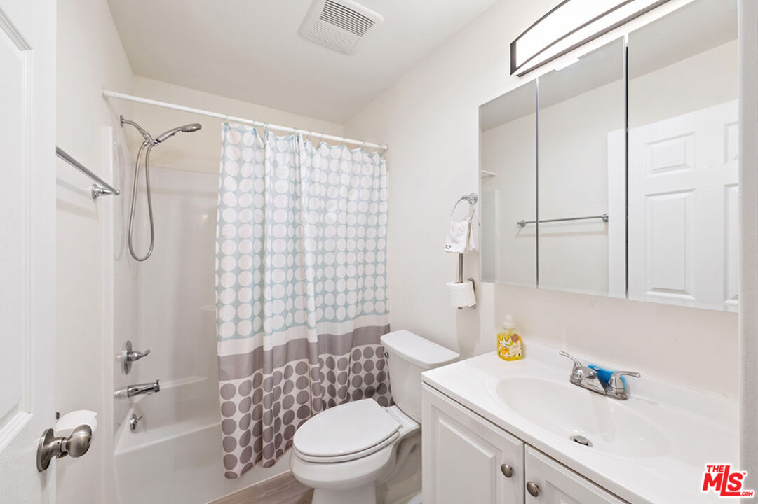 Property photo 46